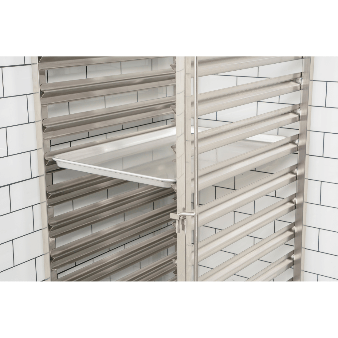 Modular System Baking tray trolley with 16 trays – 404091