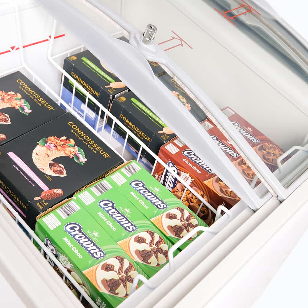 Bromic CF0200ATCG-NR – Display Chest Freezer - 176L - Curved Glass Top