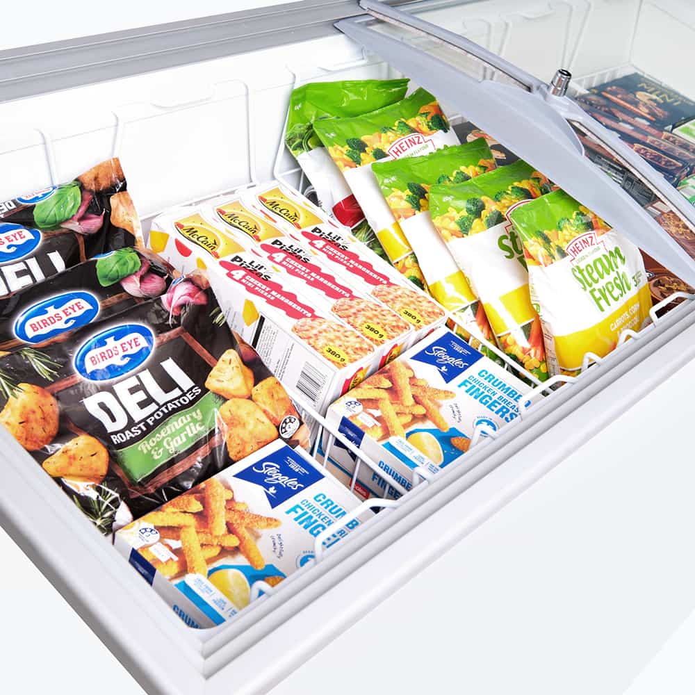 Bromic CF0500ATCG-NR – Display Chest Freezer - 427L - Curved Glass Top