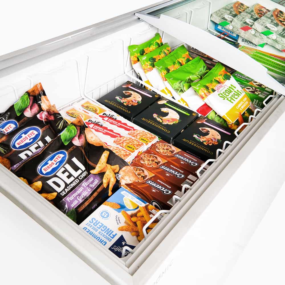Bromic CF0600ATCG-NR – Display Chest Freezer - 555L -  Curved Glass Top
