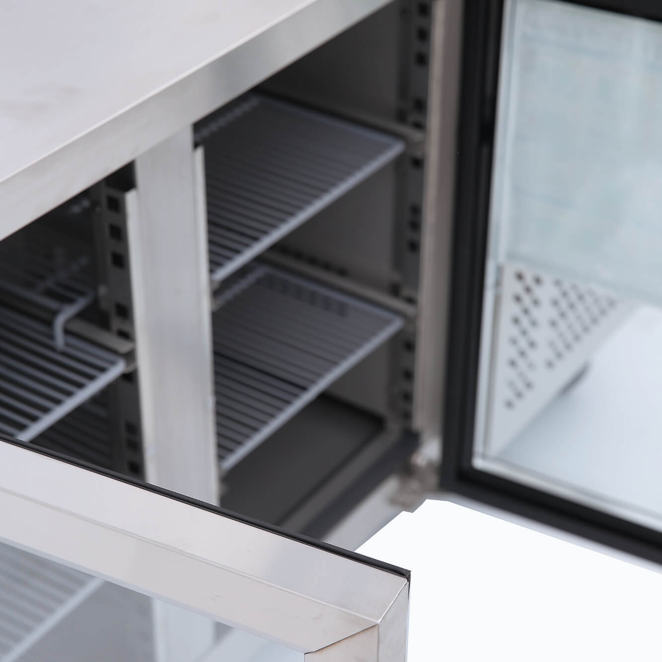 Bromic UBC1360GD-NR – Under Bench Display Fridge - 282L - 2 Doors - Glass