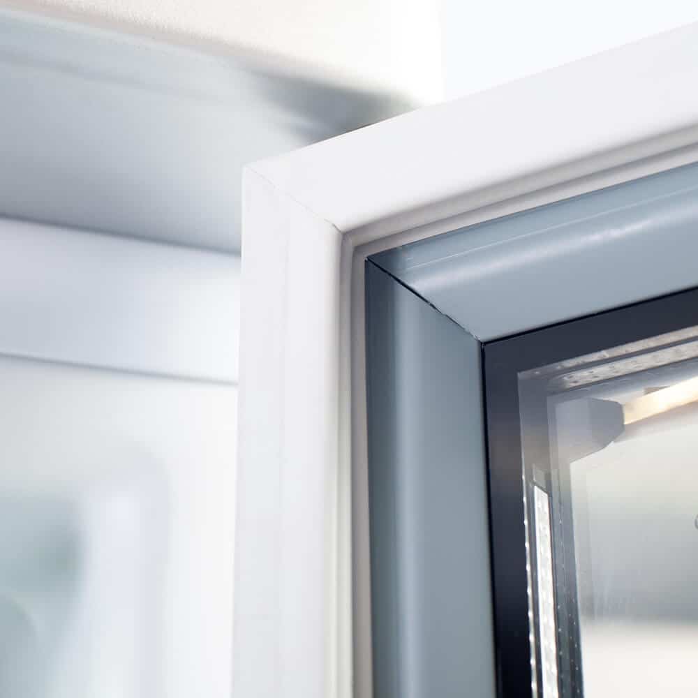 Bromic UF0374S-NR – Upright Display Freezer - 300L - 1 Door - Flat Glass