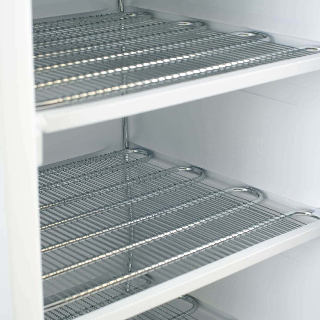 Bromic UF0374SDS-NR – Upright Freezer - 300L - 1 Door - Solid