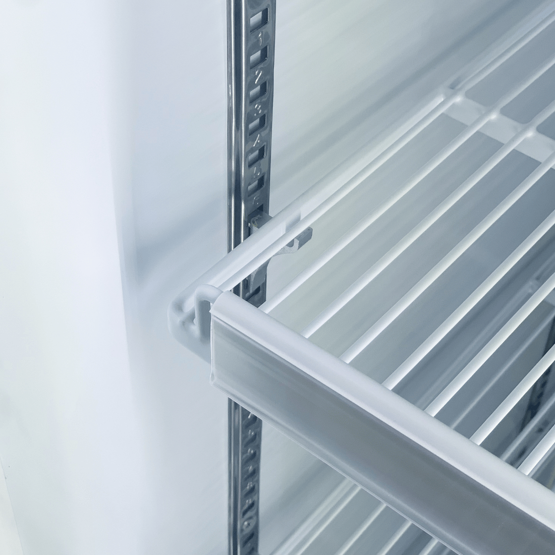 Thermaster Double Door Supermarket Fridge – LG-1000BGBM