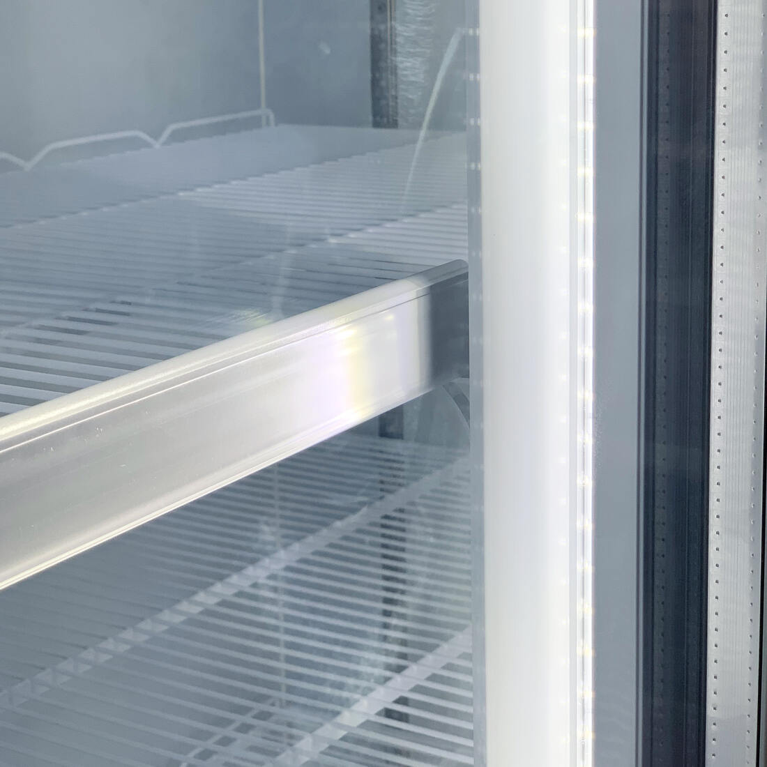 Thermaster Double Door Supermarket Freezer – LG-1000BGBMF