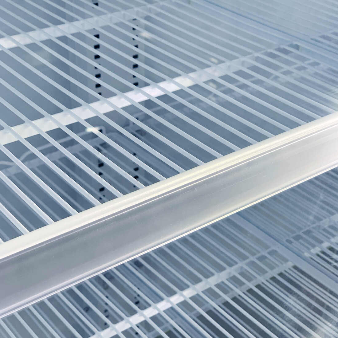 Thermaster Double Door Supermarket Freezer – LG-1000BGBMF