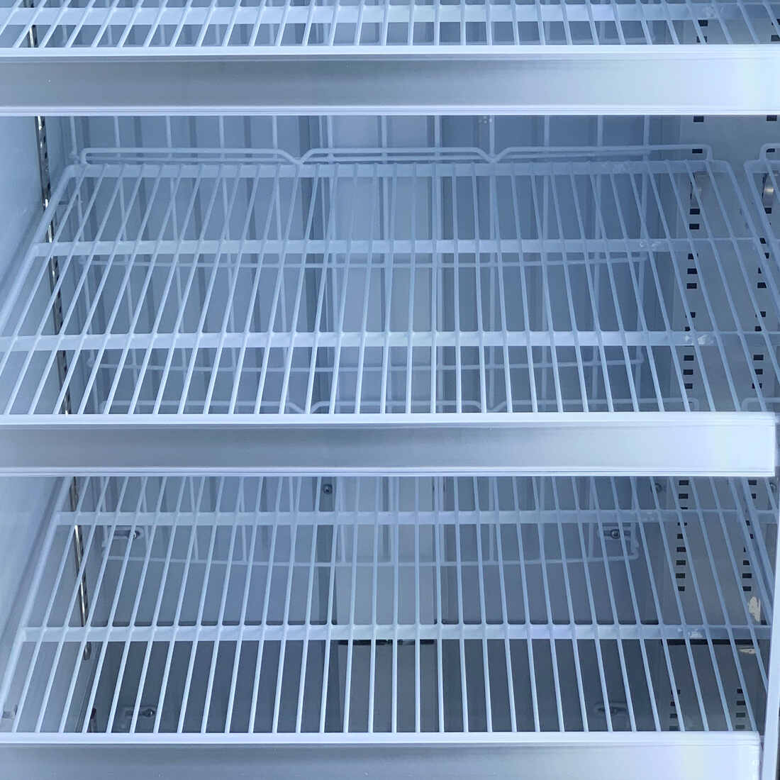 Thermaster Double Door Supermarket Freezer – LG-1000BGBMF